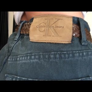 CALVIN KLEIN JEANS